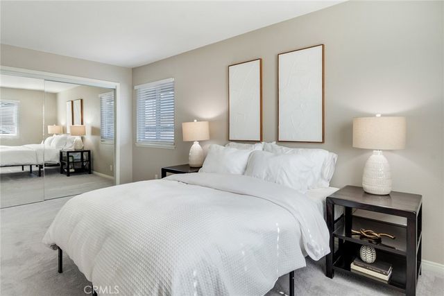 181 Yorktown Lane, Costa Mesa, CA 92626