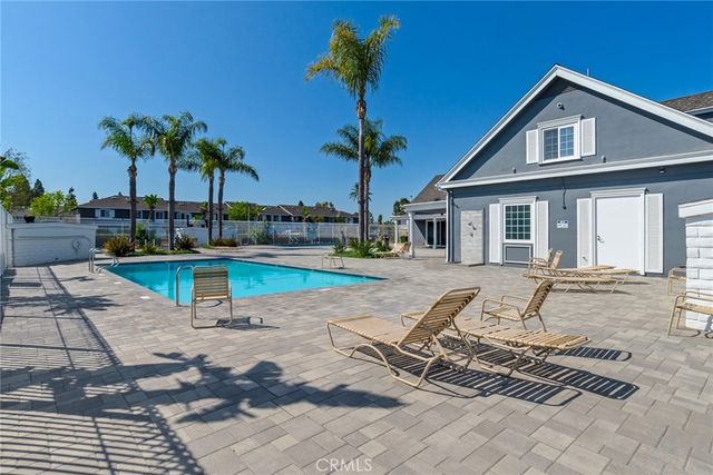181 Yorktown Lane, Costa Mesa, CA 92626