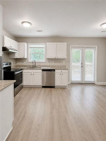1240 Pinedale Circle NW, Conyers, GA 30012