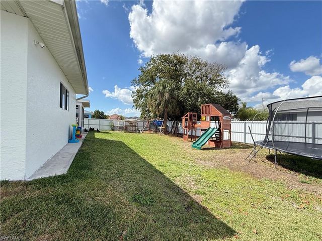 4912 Bygone ST, Lehigh Acres, FL 33971