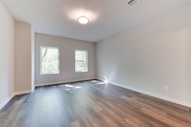 6615 Ezzard Charles Lane, Houston, TX 77091