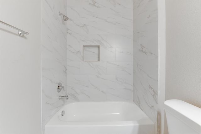 6615 Ezzard Charles Lane, Houston, TX 77091