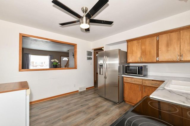 2566 S 64th STREET, Milwaukee, WI 53219