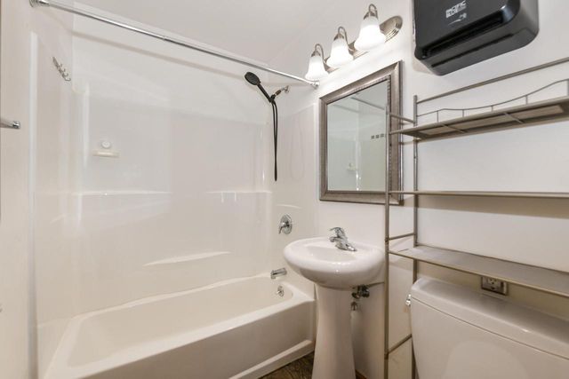 2566 S 64th STREET, Milwaukee, WI 53219