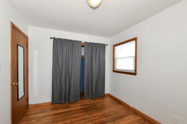 2566 S 64th STREET, Milwaukee, WI 53219