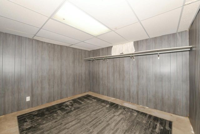 2566 S 64th STREET, Milwaukee, WI 53219