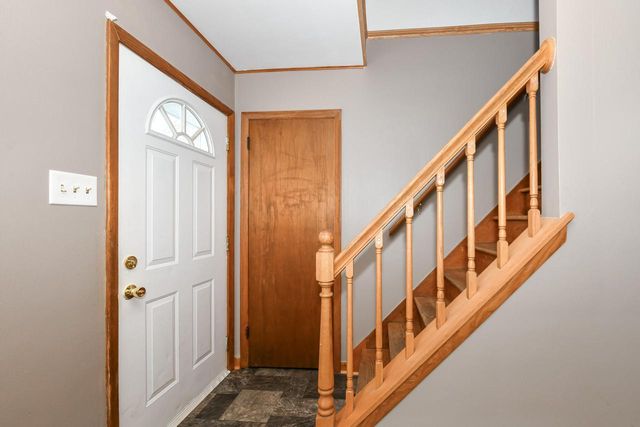 2566 S 64th STREET, Milwaukee, WI 53219