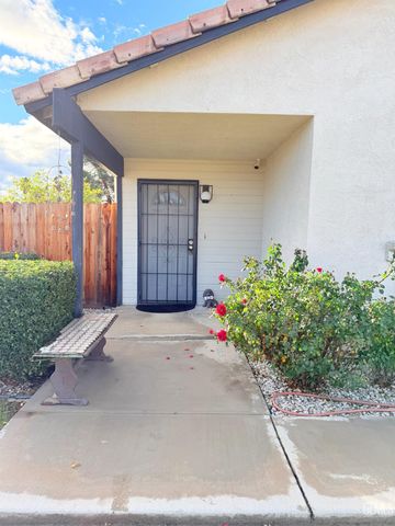 7415 Asseri Street, Bakersfield, CA 93313