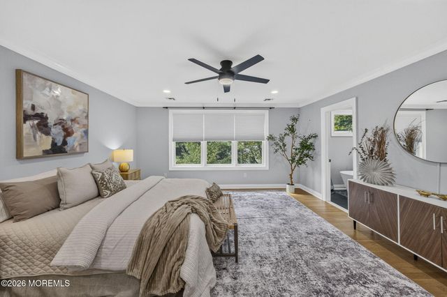 284 Middle Road, Holmdel, NJ 07733