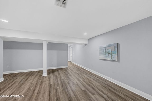 284 Middle Road, Holmdel, NJ 07733