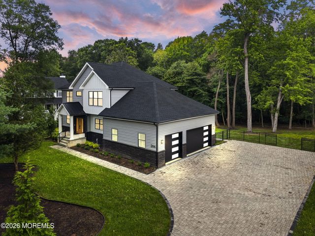 284 Middle Road, Holmdel, NJ 07733