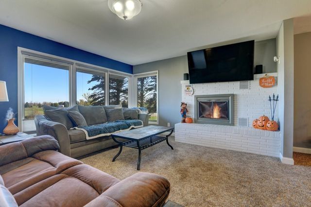 405 7th Street NE, Fulda, MN 56131