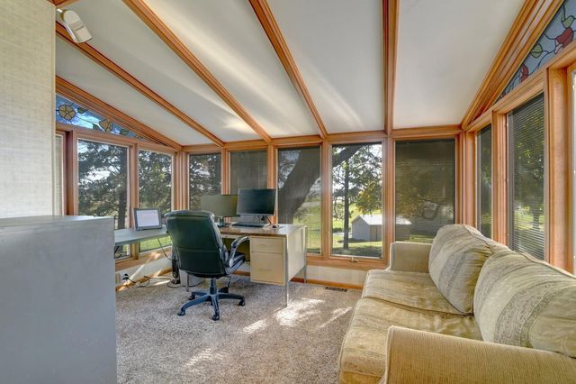 405 7th Street NE, Fulda, MN 56131