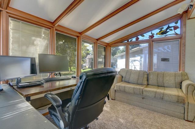 405 7th Street NE, Fulda, MN 56131