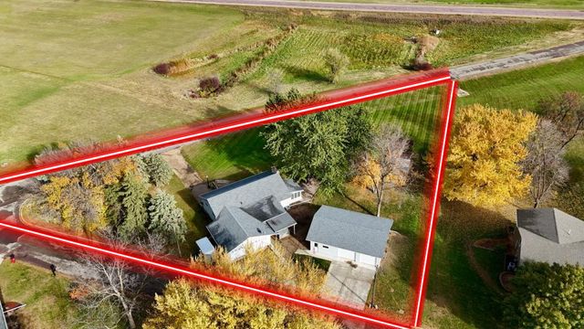 405 7th Street NE, Fulda, MN 56131