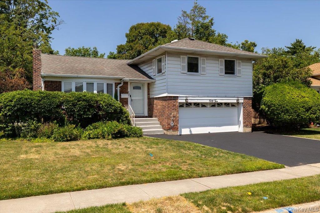 52 blanche, Plainview, NY 11803 — photo 3