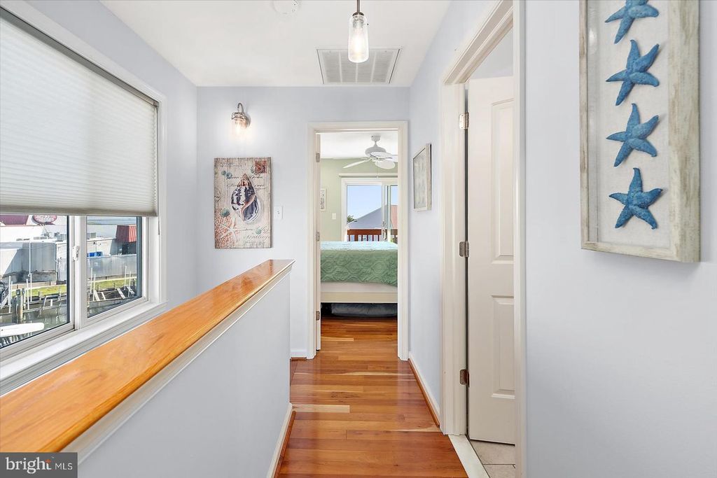 Image 13 of property listing at 722 ANCHOR CHAIN RD #18B, Ocean City, MD 21842