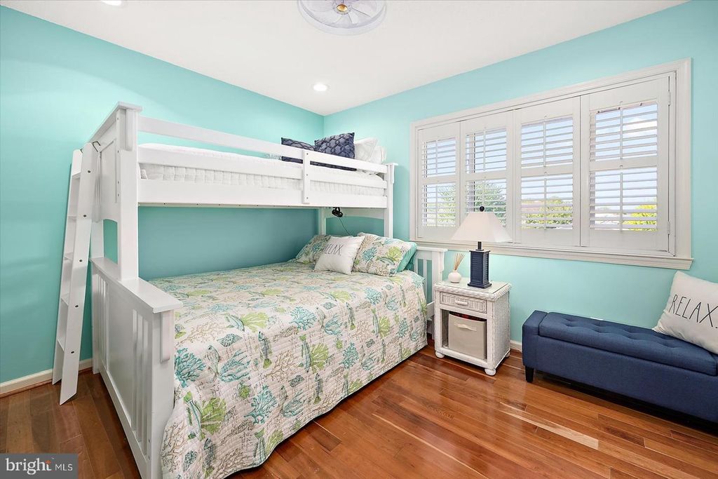 Image 19 of property listing at 722 ANCHOR CHAIN RD #18B, Ocean City, MD 21842