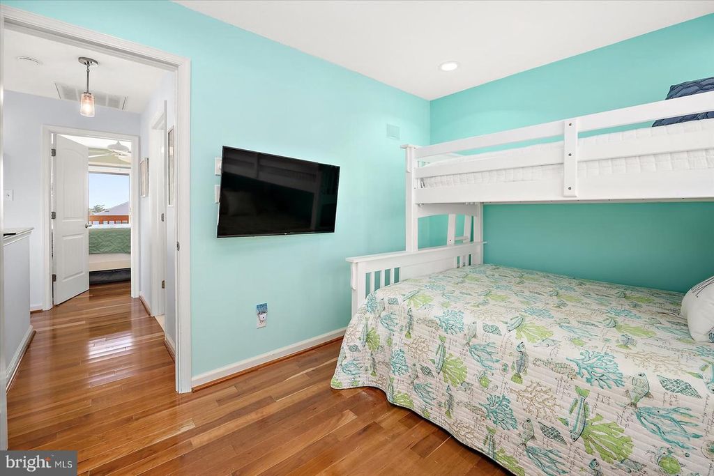 Image 20 of property listing at 722 ANCHOR CHAIN RD #18B, Ocean City, MD 21842