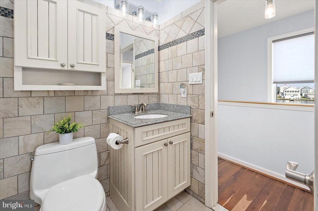 Image 22 of property listing at 722 ANCHOR CHAIN RD #18B, Ocean City, MD 21842