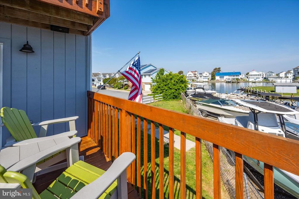 Image 25 of property listing at 722 ANCHOR CHAIN RD #18B, Ocean City, MD 21842