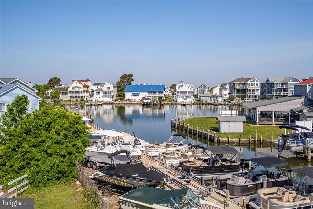 Image 26 of property listing at 722 ANCHOR CHAIN RD #18B, Ocean City, MD 21842