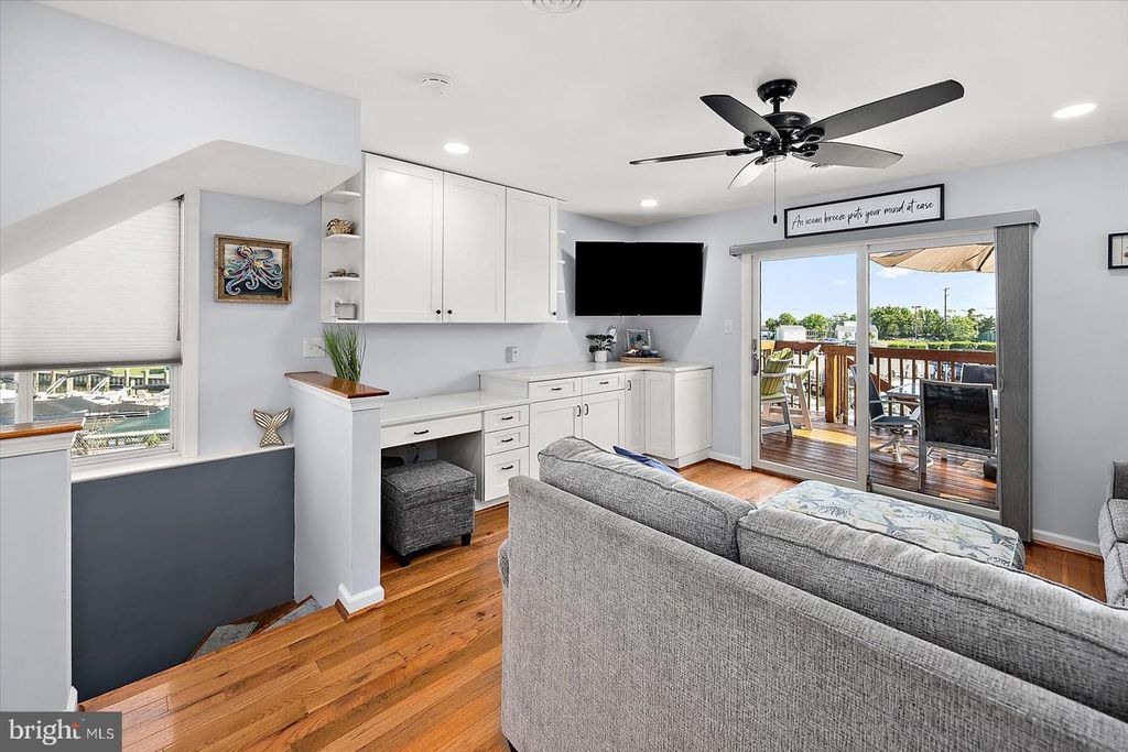 Image 5 of property listing at 722 ANCHOR CHAIN RD #18B, Ocean City, MD 21842