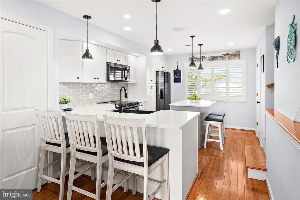 Image 8 of property listing at 722 ANCHOR CHAIN RD #18B, Ocean City, MD 21842