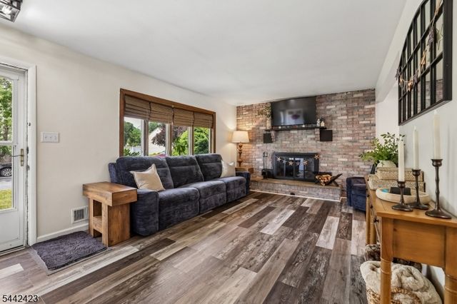 80 Easton Ave, Spotswood Boro, NJ 08884