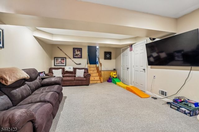 80 Easton Ave, Spotswood Boro, NJ 08884