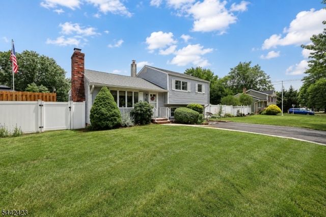 80 Easton Ave, Spotswood Boro, NJ 08884