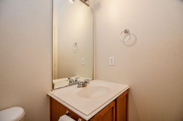 2910 Feather Green Trail, Fresno, TX 77545