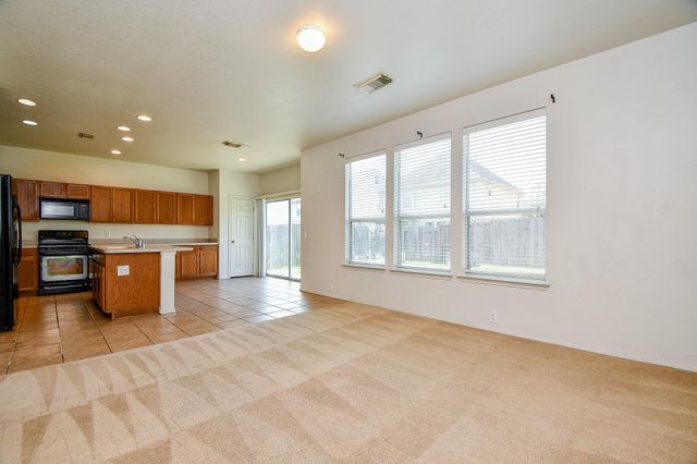 2910 Feather Green Trail, Fresno, TX 77545