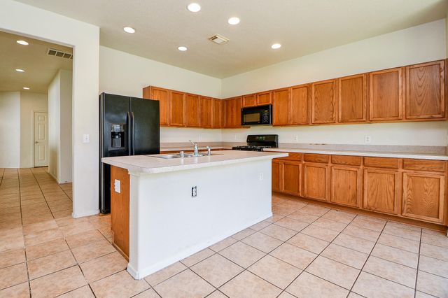 2910 Feather Green Trail, Fresno, TX 77545