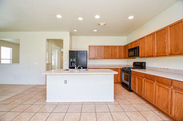 2910 Feather Green Trail, Fresno, TX 77545