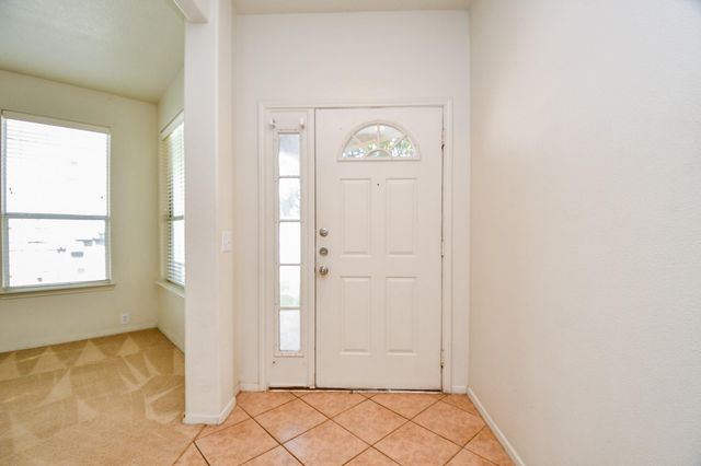 2910 Feather Green Trail, Fresno, TX 77545