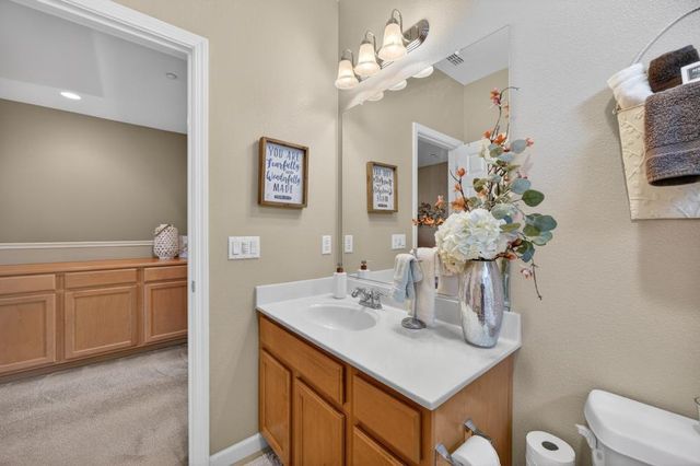 1405 Hudson Cir, Lincoln, CA 95648