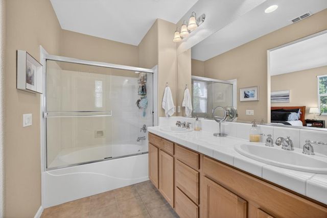 1405 Hudson Cir, Lincoln, CA 95648
