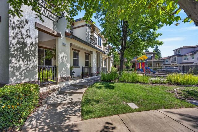 1405 Hudson Cir, Lincoln, CA 95648