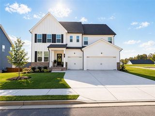 8 Andalusa, Dallas, GA 30132