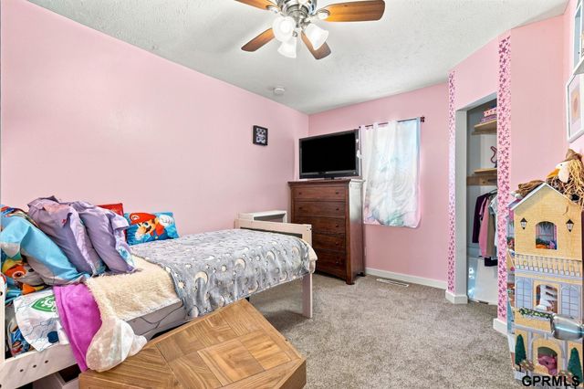 4205 D Street, Omaha, NE 68107