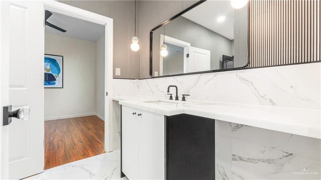 3515 S K Lane, Mcallen, TX 78503