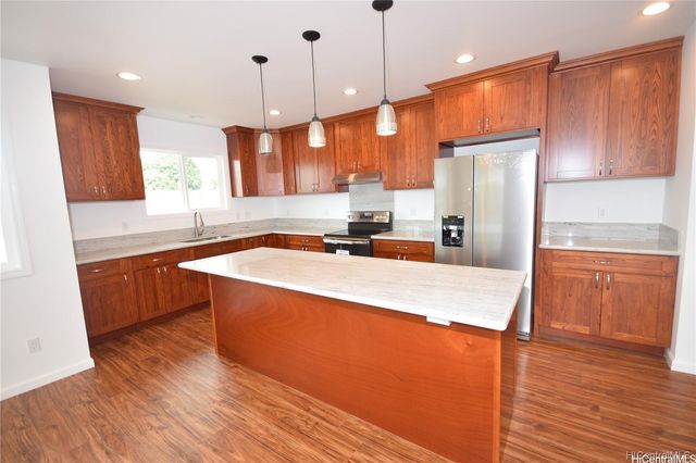 1182 palekaiko Street, Pearl City, HI 96782