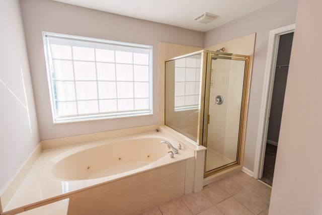 814 Lynn Dr, Goodlettsville, TN 37072
