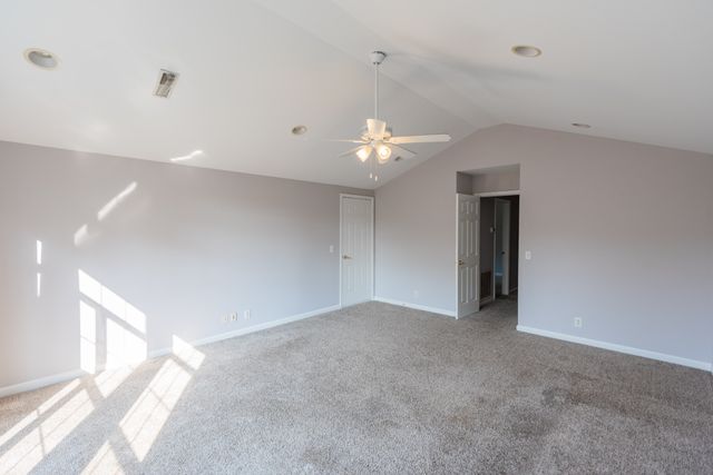 814 Lynn Dr, Goodlettsville, TN 37072