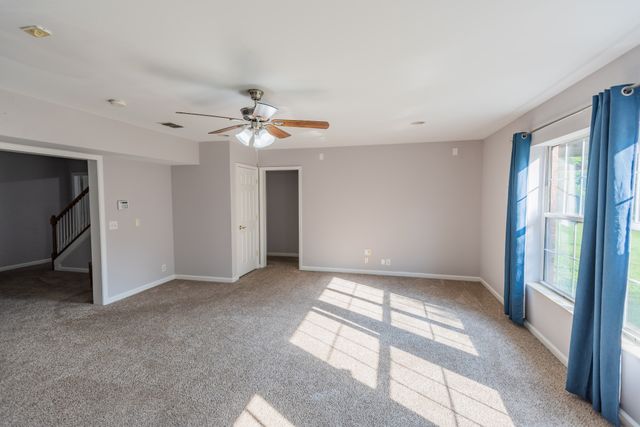 814 Lynn Dr, Goodlettsville, TN 37072