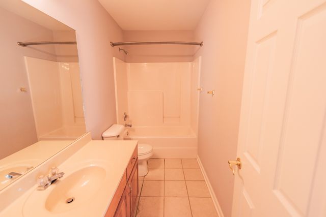 814 Lynn Dr, Goodlettsville, TN 37072