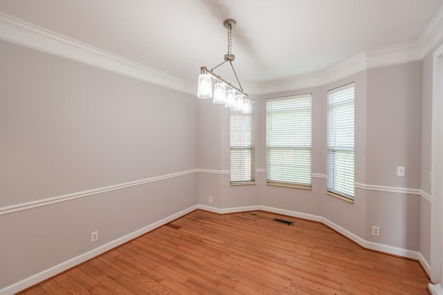 814 Lynn Dr, Goodlettsville, TN 37072