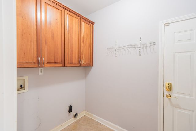 814 Lynn Dr, Goodlettsville, TN 37072