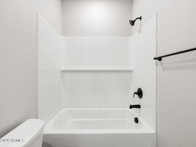 390 W FLATIRON Trail, Apache Junction, AZ 85120